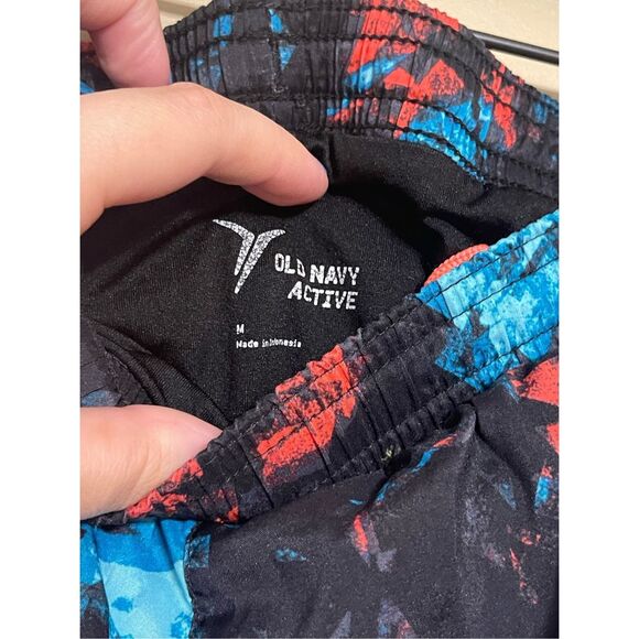 💕 Old Navy Women’s Black Blue Coral Red Yellow Running Shorts 3.4” Inseam Medium - Picture 6 of 6